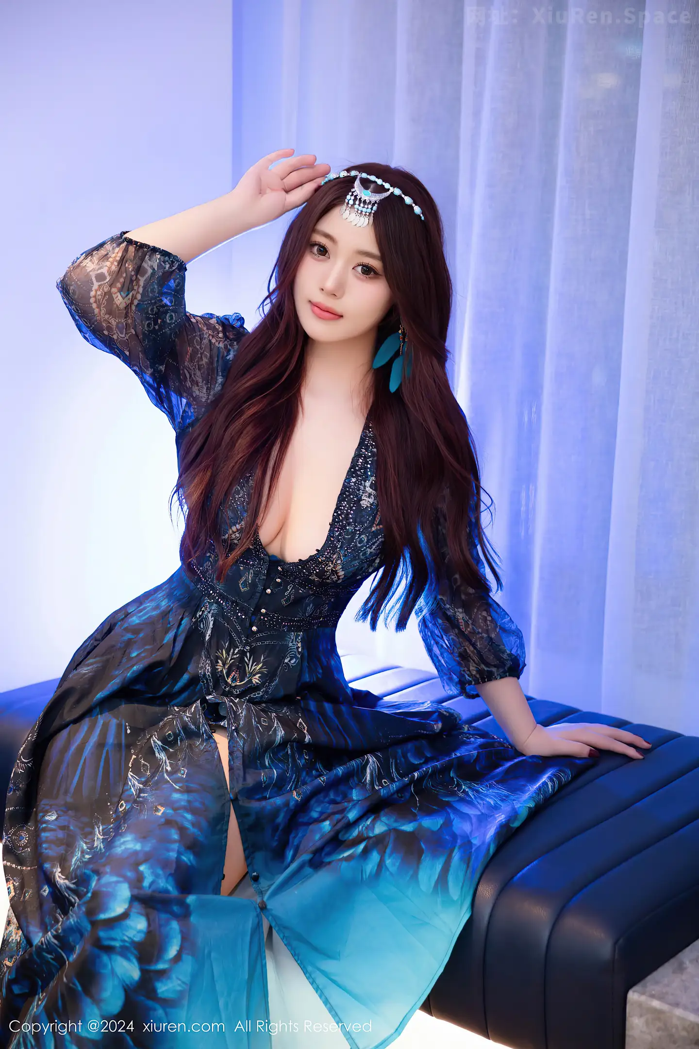 图片[4]-[XiuRen秀人网] VOL.9403 模特蛋蛋宝性感异域风情服露蕾丝内衣配开档黑丝秀翘臀诱惑写真78P-秀人网官方网站